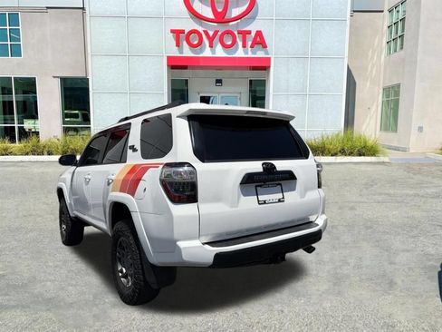 Used 2019 Toyota 4Runner TRD Off-Road Premium AWD/4WD image 5
