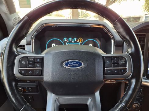 Used 2021 Ford F150 Lariat w/ Equipment Group 502A High AWD/4WD image 27