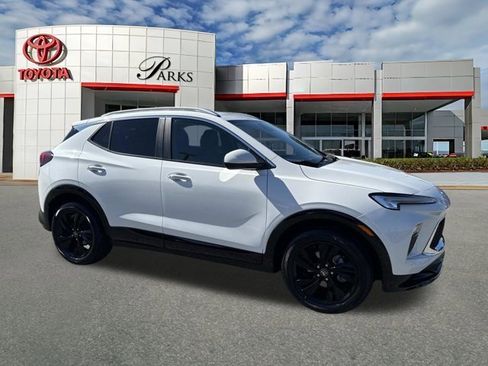 Used 2024 Buick Encore GX Sport Touring w/ Comfort Package image 1