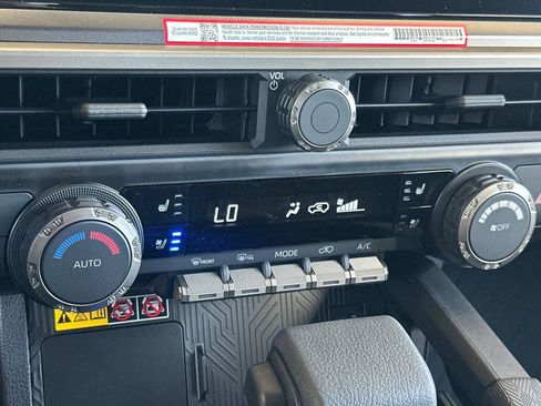New 2026 Toyota 4Runner TRD Off-Road Premium AWD/4WD image 23