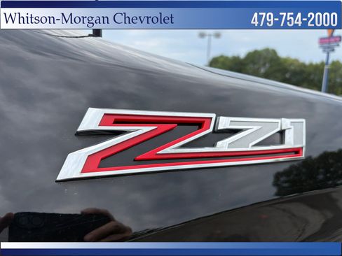 Used 2021 Chevrolet Silverado 1500 LT AWD/4WD image 9