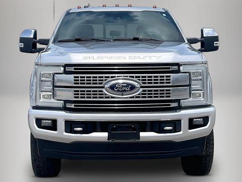 Used 2017 Ford F250 Platinum w/ FX4 Off-Road Package AWD/4WD image 3