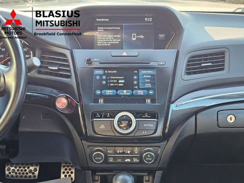 Used 2020 Acura ILX Premium and A-SPEC Packages image 23