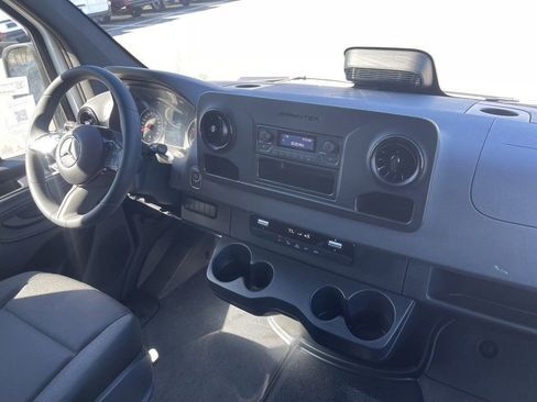 New 2026 Mercedes-Benz Sprinter 2500 image 14