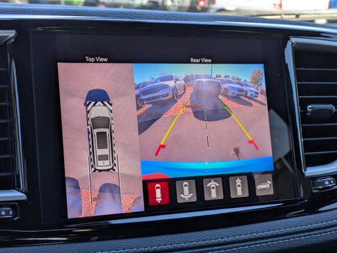 New 2026 Chrysler Pacifica Select w/ S Appearance Package image 24