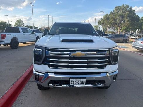 Used 2024 Chevrolet Silverado 2500 LTZ w/ LTZ Premium Texas Edition image 10