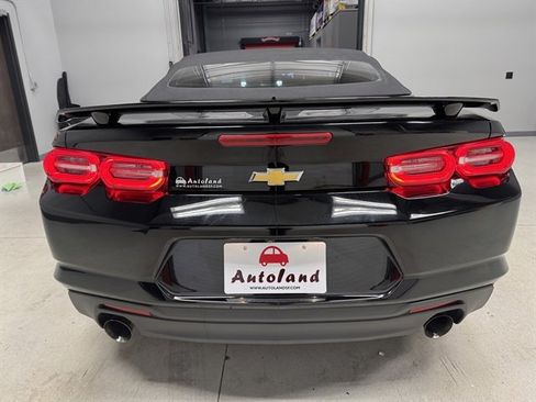 Used 2020 Chevrolet Camaro LT image 6