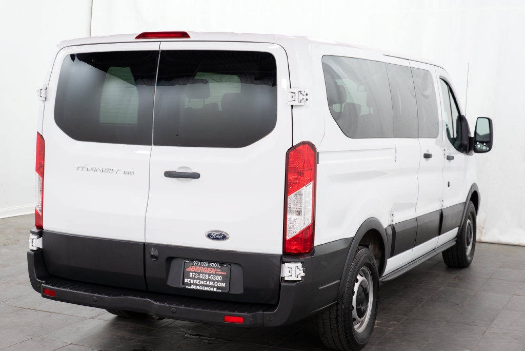 Used 2016 Ford Transit 150 XL RWD image 9