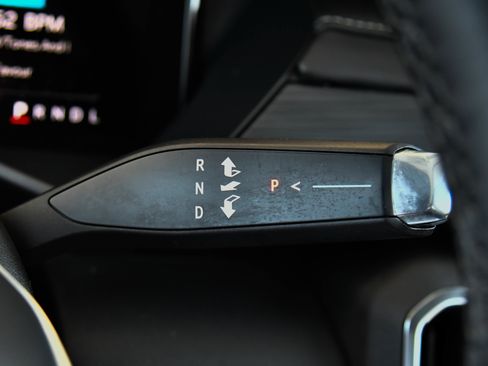 Used 2024 GMC Acadia Elevation FWD image 34