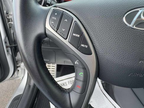 Used 2016 Hyundai Elantra GT w/ Option Group 02 image 14