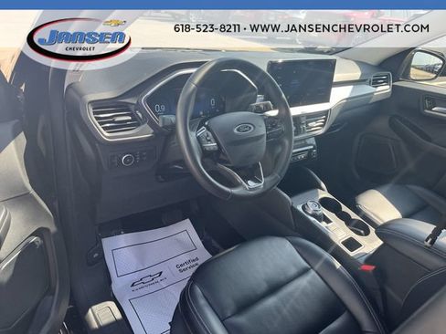 Used 2024 Ford Escape Platinum AWD/4WD image 10