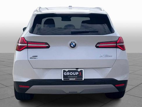 New 2026 BMW X3 xDrive30 w/ Premium Package image 4