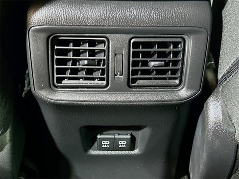 Used 2021 Toyota RAV4 XLE image 22