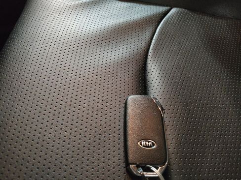 Used 2019 Kia Forte EX FWD image 32