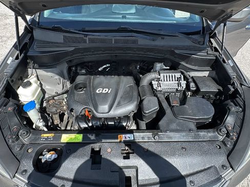 Used 2014 Hyundai Santa Fe Sport w/ Popular Equipment Package 02 FWD image 23