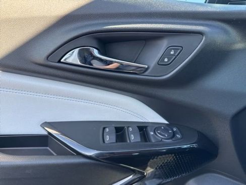 New 2026 Chevrolet Trax LT w/ Driver Confidence Package FWD image 18