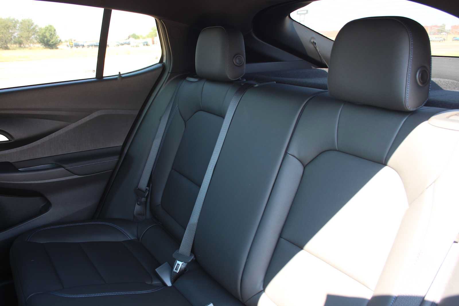 New 2026 Buick Envista Sport Touring w/ Convenience I Package FWD image 25