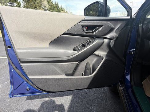 New 2026 Subaru Crosstrek 2.0i Premium AWD/4WD image 9