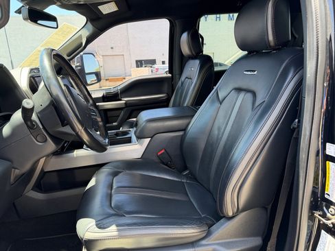 Certified 2022 Ford F450 Platinum AWD/4WD image 15
