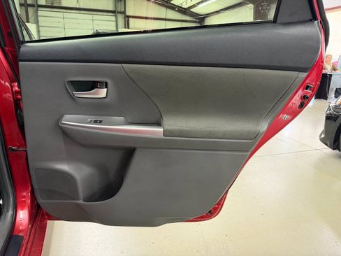 Used 2013 Toyota Prius V Three FWD image 14
