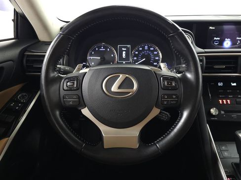Used 2017 Lexus IS 300 AWD image 16