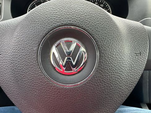 Used 2012 Volkswagen Jetta SE image 11