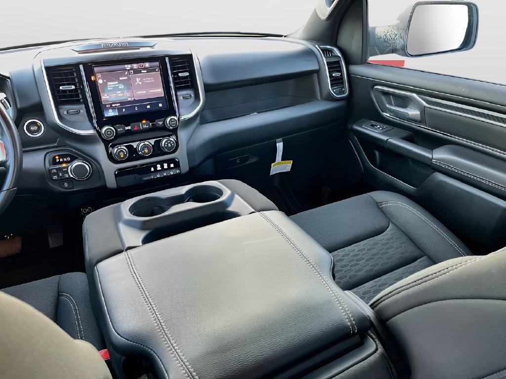 Used 2025 RAM 1500 Big Horn AWD/4WD image 21
