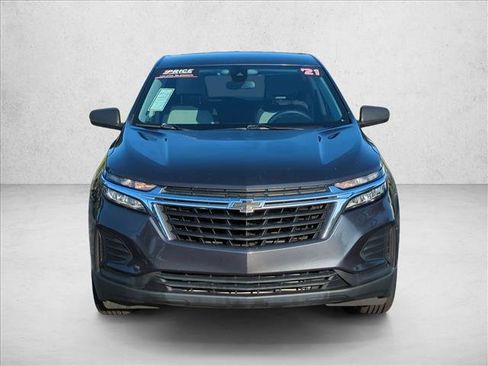 Used 2022 Chevrolet Equinox LS w/ Driver Confidence II Package FWD image 2