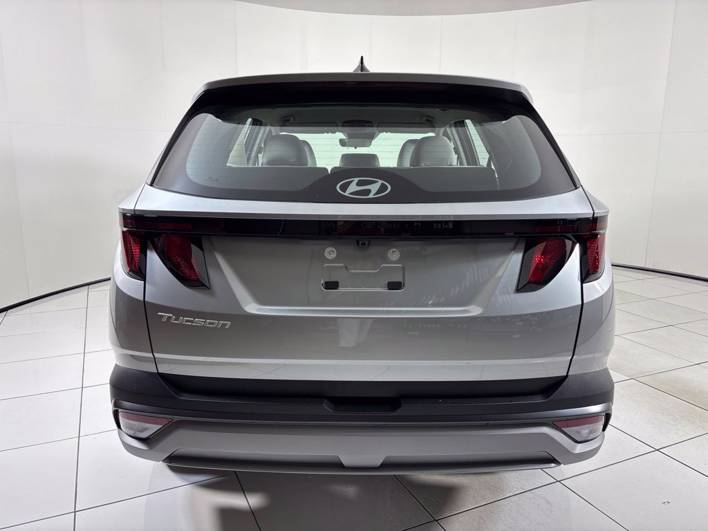 New 2026 Hyundai Tucson SE FWD image 4