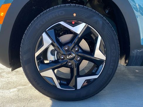 New 2026 Kia Seltos S image 10