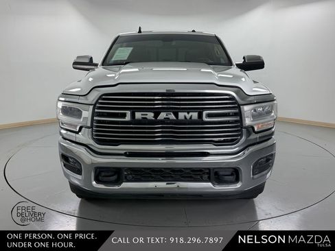 Used 2022 RAM 2500 Laramie AWD/4WD image 2