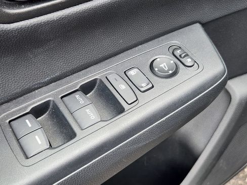 Used 2024 Honda CR-V Sport image 15