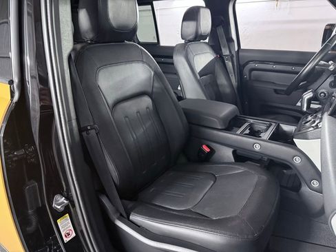 Used 2022 Land Rover Defender 110 X-Dynamic SE image 26