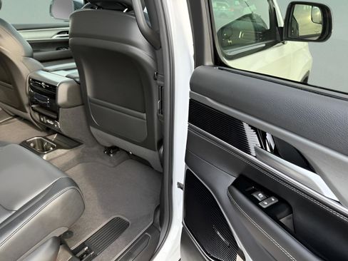 New 2026 Jeep Grand Wagoneer Limited AWD/4WD image 11