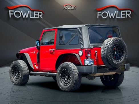 Used 2014 Jeep Wrangler Sport AWD/4WD image 3