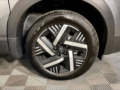 Certified 2025 Nissan Kicks SV image 11