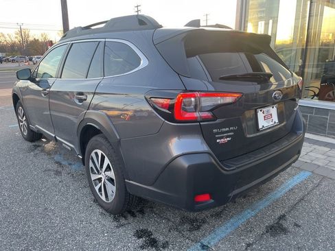 Certified 2025 Subaru Outback Premium w/ Popular Package #1A image 5