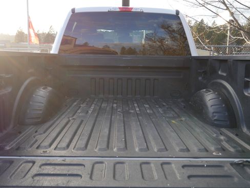 Used 2018 Ford F350 XLT image 21