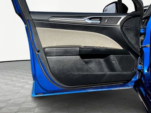 Used 2018 Ford Fusion S image 18