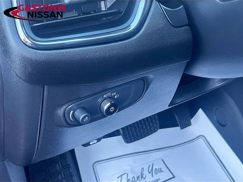 Used 2023 Chevrolet Equinox RS w/ RS Leather Package image 13