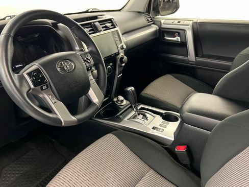 Used 2020 Toyota 4Runner SR5 w/ Wilderness Package AWD/4WD image 15