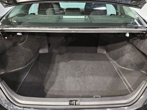 Used 2025 Toyota Camry LE image 18