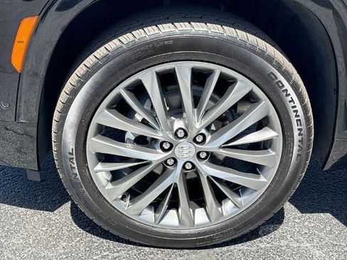 Certified 2025 Buick Enclave Avenir w/ Super Cruise Package AWD/4WD image 34