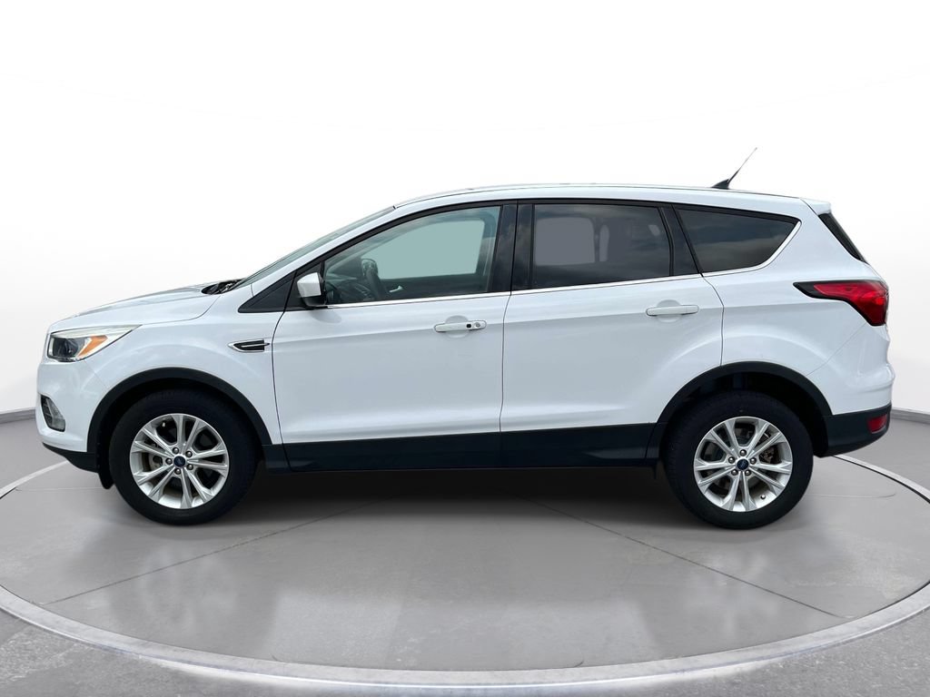 Used 2019 Ford Escape SE FWD image 8