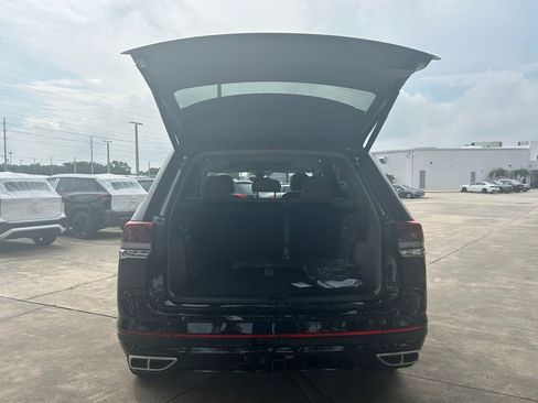 New 2026 Volkswagen Atlas SEL Premium R-Line image 40