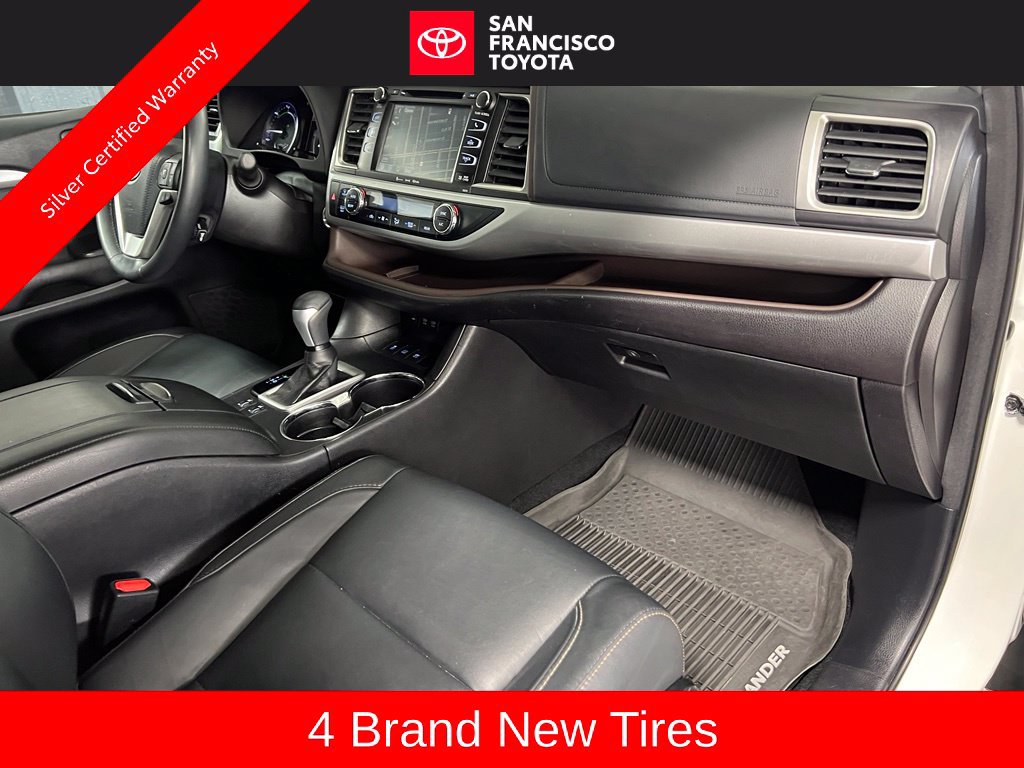 Certified 2017 Toyota Highlander XLE AWD/4WD image 23