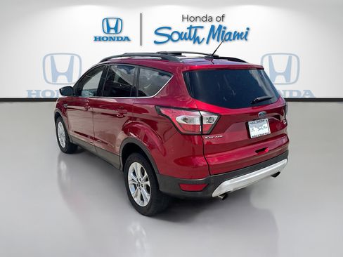 Used 2018 Ford Escape SE AWD/4WD image 5