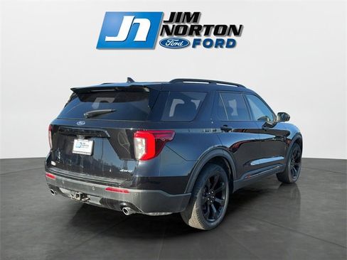 Used 2023 Ford Explorer ST-Line w/ Class IV Trailer Tow Package image 3