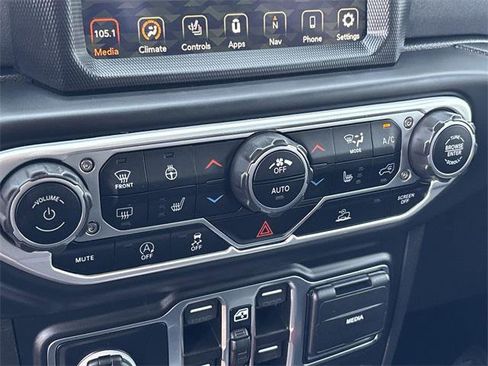 Certified 2023 Jeep Gladiator Mojave w/ LED Lighting Group image 31