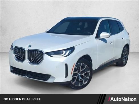 Certified 2025 BMW X3 xDrive30i w/ Premium Package AWD/4WD image 1